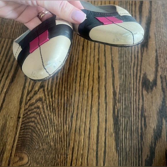 MIU MIU women’s point toe loafers/ flats Sz. 38 (7.5-8) beige - Picture 2 of 5